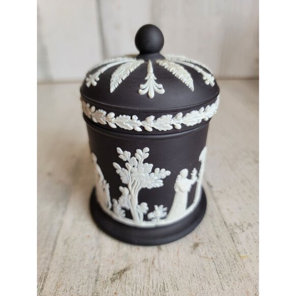 Wedgwood black mini tobacco‎ pot jar vintage Victorian angel Olympian lidded - Picture 3 of 9